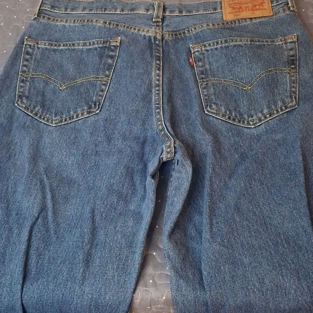 Levis timeless 550